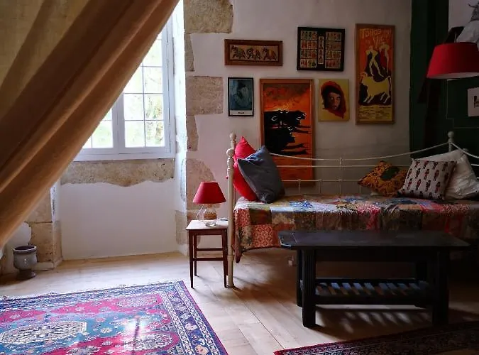 Mule, Route Du Mule לינה וארוחת בוקר